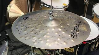 Video thumbnail for Istanbul Agop 17" Xist Dry Dark Hi Hats - 1048g/1687g by The Drum Shop - Portland, Maine