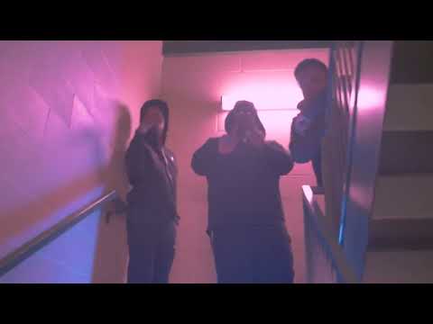 BGAMUTT -Cartier Frames ft Vitto Banks