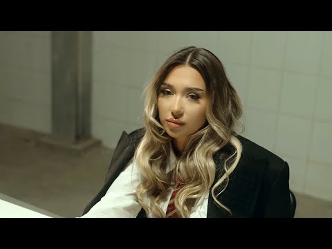 POLLY 🍭 Sami G -  Poti Sa-mi Iei Tot | Official Video