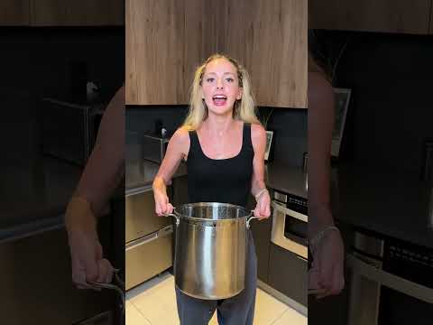 @SamDezz @JoJoSiwa @MichaelJackson you have 24 hours!!! #icebucketchallenge #fyp