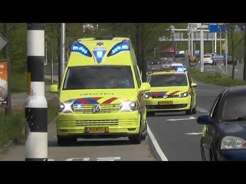 A1, Silverline Ambulance 02-132 Harlingen & Solo-ambulance 02-349 Sneek naar het MCL
