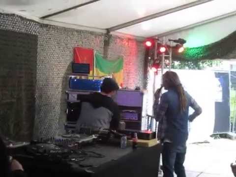 Jah Frequency On Black Pearl