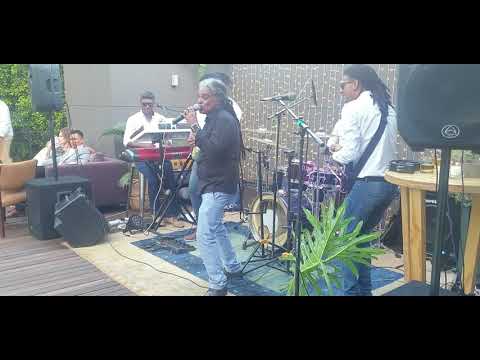 DEFINITION SA-Sela by Lionel Richie