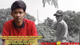 Download lagu STATUS WA TERSENYUM mp3