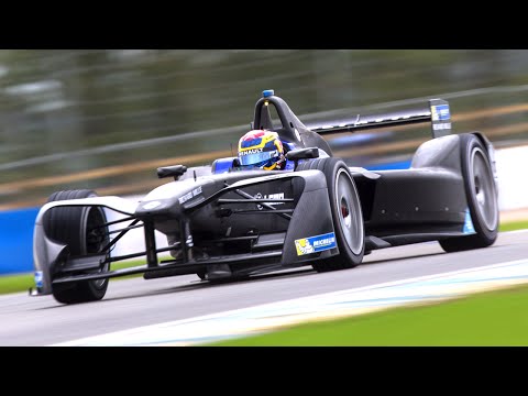Thumbnail for Formula E Pre-Season Testing: Best Team Times by Renault