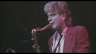 Camel - Fingertips (Total Pressure, Hammersmith Odeon 1984)