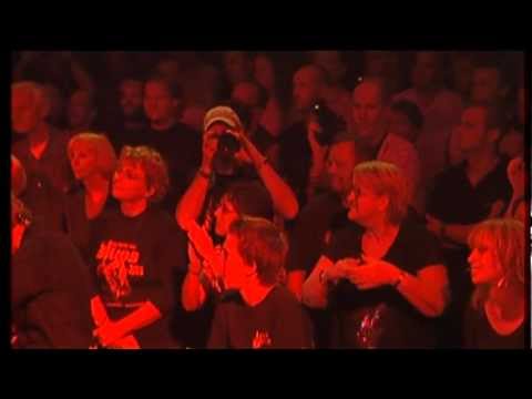 JULIAN SAS - a selection from "Wandering Between Worlds" Live at Boerderij Zoetermeer NL)