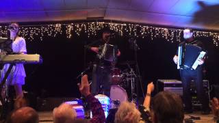 CHRIS RYBAK JOINS MOLLIE B & SQUEEZEBOX AT THE HALLETTSVILLE KC ON 'A JA SAM' POLKA