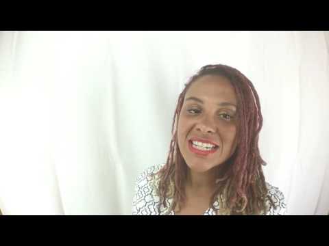 VLOG #111 CAN I WEAR SHOES ONBOARD DURING MY YACHT CHARTER??