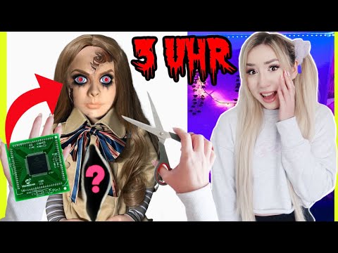 ÖFFNE niemals M3GAN PUPPE von OVERNIGHT Challenge um 3 Uhr Nachts (ich wurde gehackt in mein HAUS)