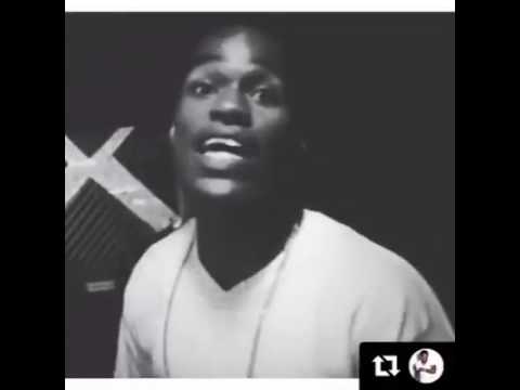 Rome Spits A Crazy Freestyle For His Fans! [Free Rome] MMG