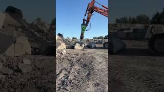 Marteau hydraulique Montabert V3500 | Image 2 - Machineryline