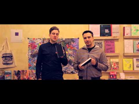 UMĚLEC, VILA A BAZÉN  - PRVNÍ ZAZIPOVANÁ KNIHA NA SVĚTĚ!