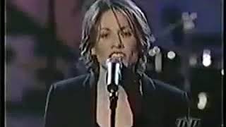 Sheryl Crow &amp; Eric Clapton   Merry Christmas Baby Live Performance