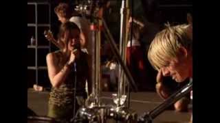 11. Alanis Morissette - You Oughta Know (Woodstock '99)