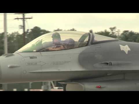 F-16s Landing SCANG