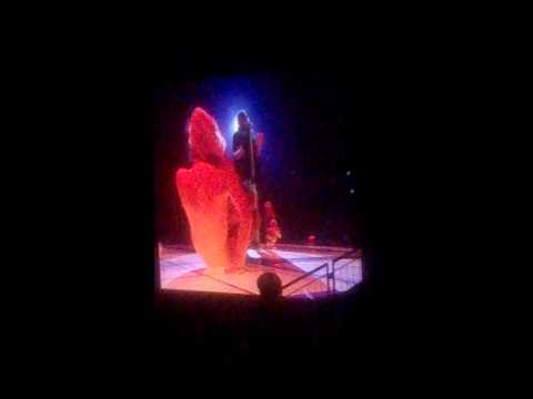 Hannah Barrett - Skyfall Live o2 Arena 22nd March