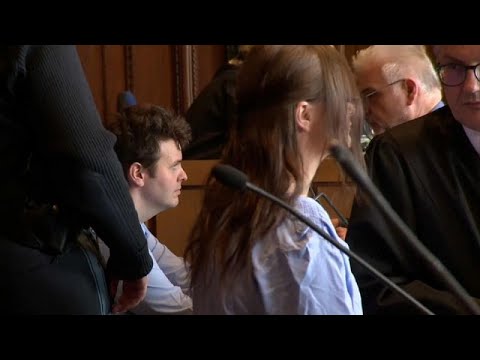 Lebenslang nach Horrormord: Eltern (†70 und 66) mit Hammer erschlagen