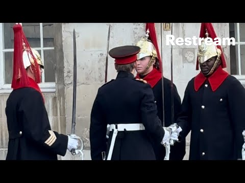 Live Chat Active! Horse Guard London excerpt Looped for ASMR & Ambiance #kingsguard