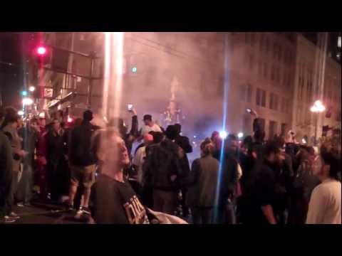 San Francisco Giants Fans Riot after World Series 2012 win (5:28 trash on fire, 12:48 bus attacked)