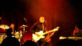 Raphael Saadiq - Radio (Live in Paris)