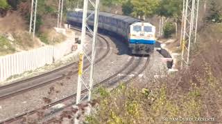 preview picture of video 'JBP MASSIVE CURVE || ©11062 DBG-LTT PAWAN Express Curving and Approaching JABALPUR JN.'