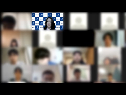 在学生講話