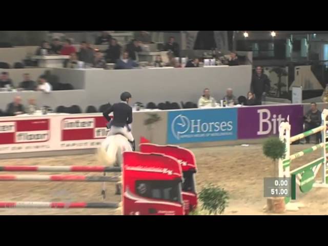 Grandmother of Evie Z is the Grand Prix 1.60m mare Absie with rider Andrew Ramsey.