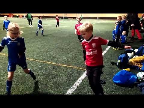 Nups Musta 11.12.2021 / Myntinsyrjä