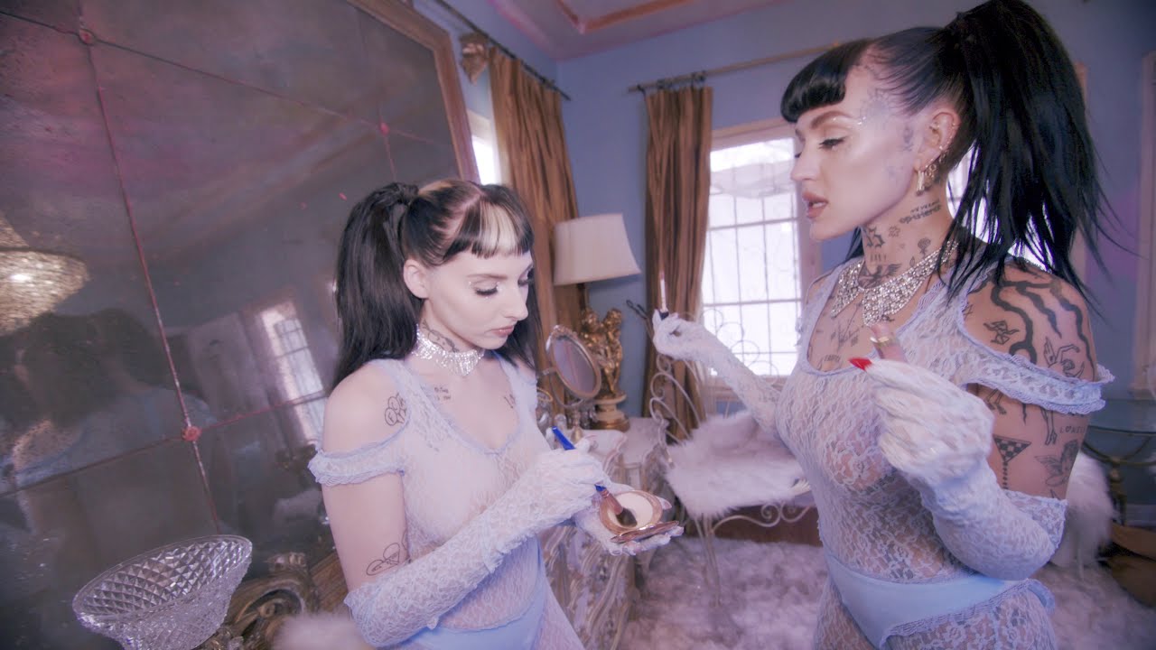 Brooke Candy ft. Toopoor — Freak Like Me