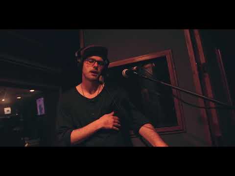 Chewy&Bach - Cold  (Live at Side3 Studios)