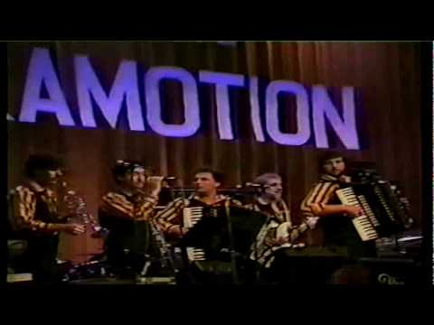 The Mass Brass intro medley- 1986 - Polkamotion.