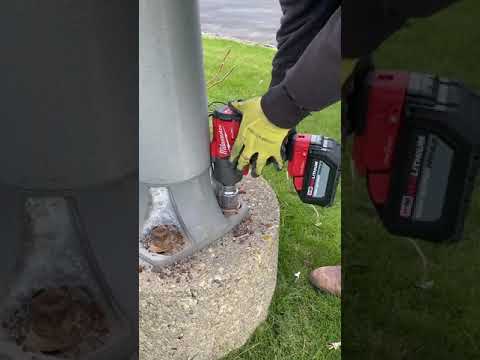 Milwaukee 3/4 Fuel Impact one key First time Use.