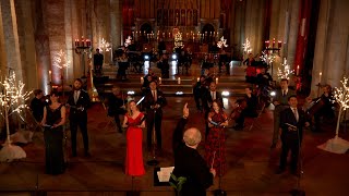 Live now! A Christmas Celebration with John Rutter