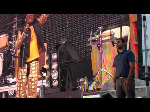 Jimmy Cliff & Tim Armstrong - Ruby Soho & Save Our Planet Earth (live @ Coachella 2012 weekend 1)