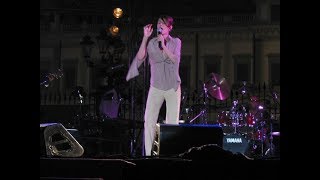 Giorgia - sings Whitney Houston (live)