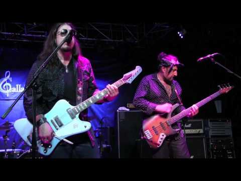 ''AIN'T NO LOVE IN THE HEART OF THE CITY'' - SUPERSONIC BLUES MACHINE @ Callahan's, July 2017