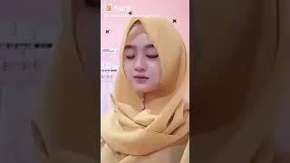 Download lagu Story wa cewek cantik berjilbab(5) mp3 Download lagu Story wa cewek cantik berjilbab(5) mp3