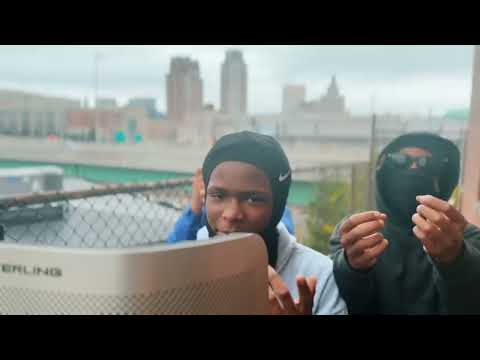 Lil Duce4763 - 1 min is all I need (Live performance) - official music video S&e by graphicsbynoop