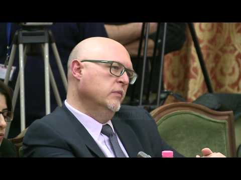 Venecia “zhyt” opozitën. Drafti injoron shumicën e vërejtjeve - Top Channel Albania - News - Lajme