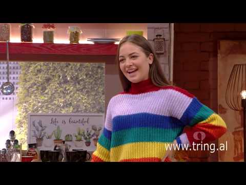 Familja Kuqezi - Episodi 1/ Duke pritur djalin