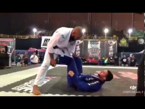 Erberth Santos passa mal e perde final de absoluto no Jiu-Jitsu