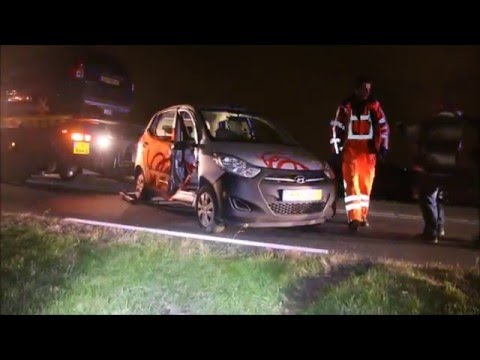 Alcomoblist veroorzaakt ongeluk op de Maasdijk