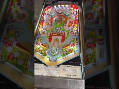 Spanish Eyes pinball machine by Williams 1971