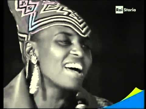 Miriam Makeba- Malaika (Live Performance 1969)