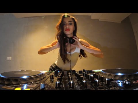 DJ SOFIA - MELODIC TECHNO & FUTURE RAVE DJ SET - SOFIA'S NIGHT MIX #3 (Anyma, Artbat, David Guetta)