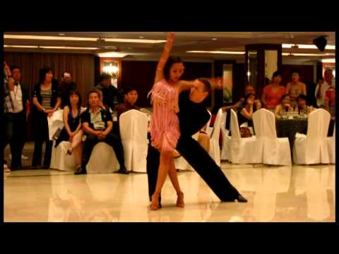 Merlion International Dancesport Championship 2012 - Rumba  | Dearlie ‘Dee’ Gerodias Gilbert