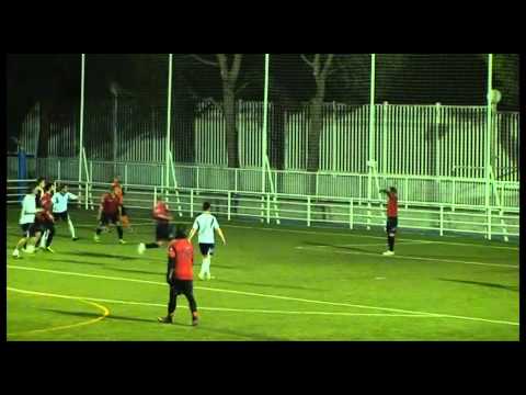 Fútbol 7 Bravo.  Segunda GII Jornada 15.  Los Hombres de Paco -  Ji Ome