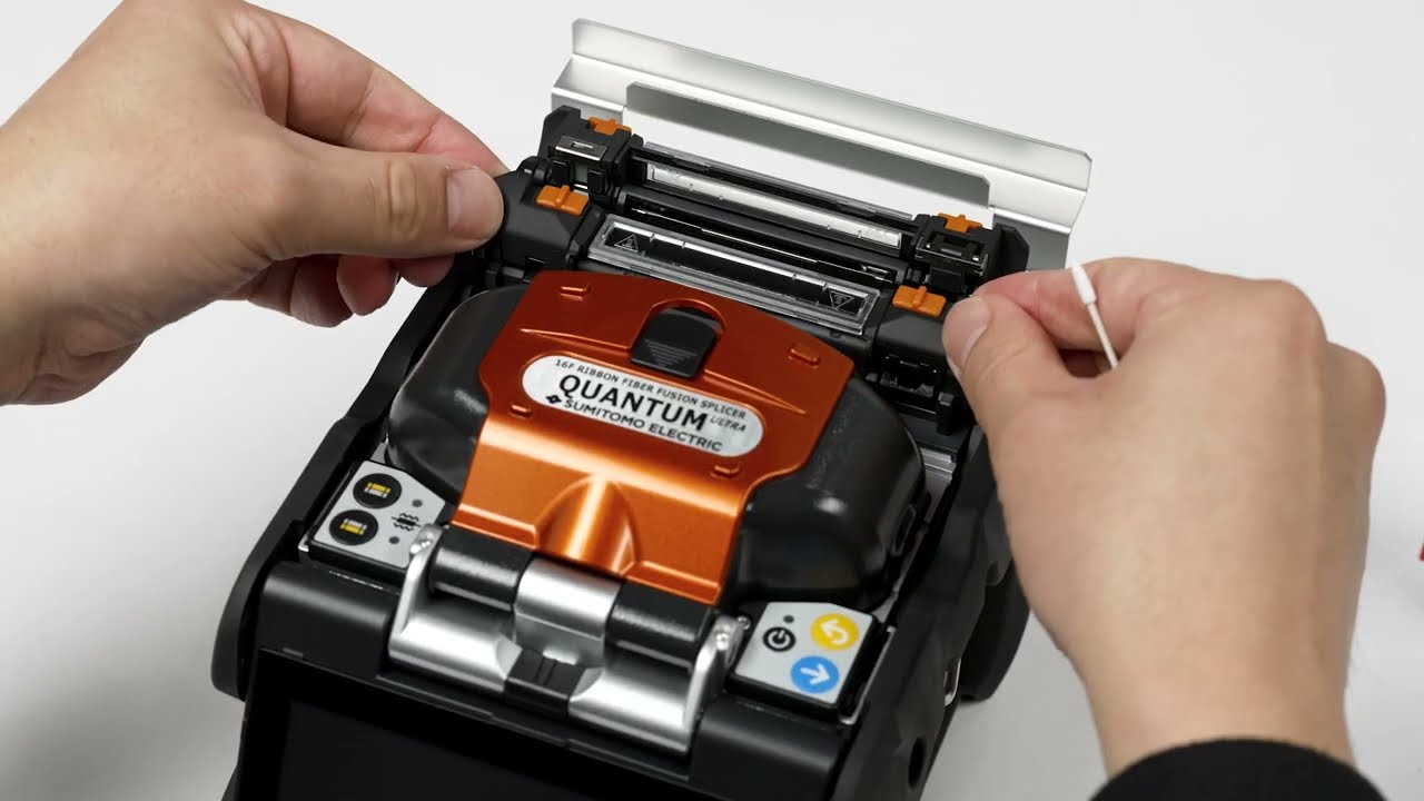 Preventative Maintenance on Sumitomo Electric’s Quantum-Ultra Ribbon Fusion Splicer