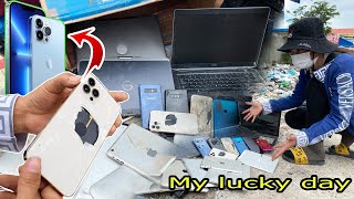 😱My lucky day😋 - Found iphone 13 series and computer laptop in Box | Restore iphone 13 series